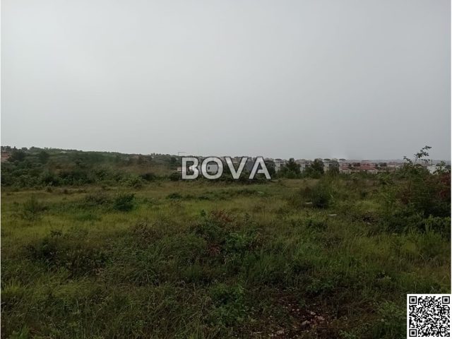 Land for sale 607 m² – Vrsi