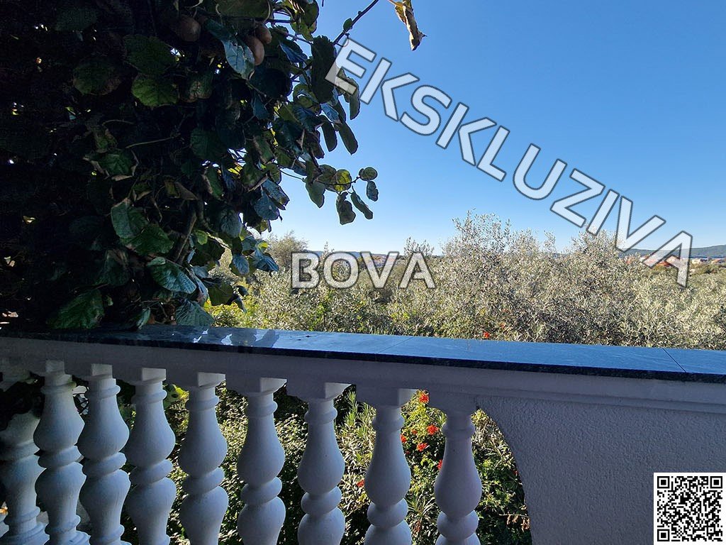 Hiša Naprodaj - zadarska Bibinje