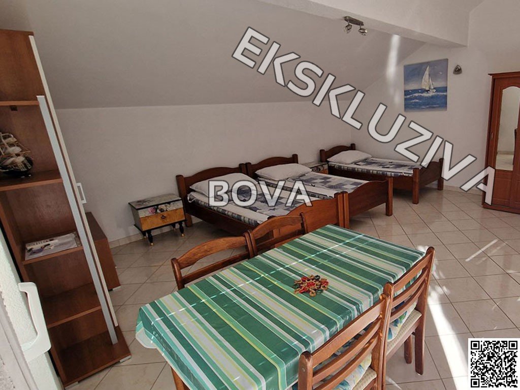 Hiša Naprodaj - zadarska Bibinje