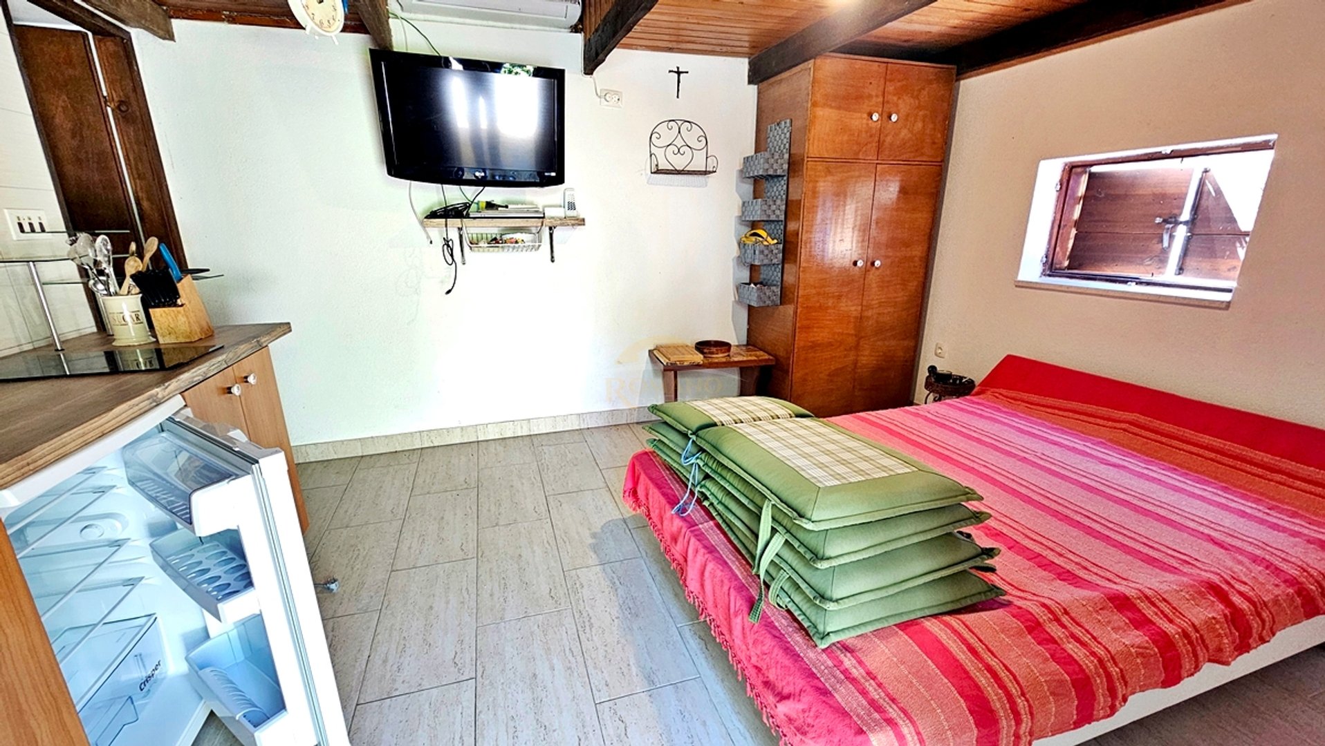 Hiša Na predaj - Splitsko-dalmatinska Okrug Donji