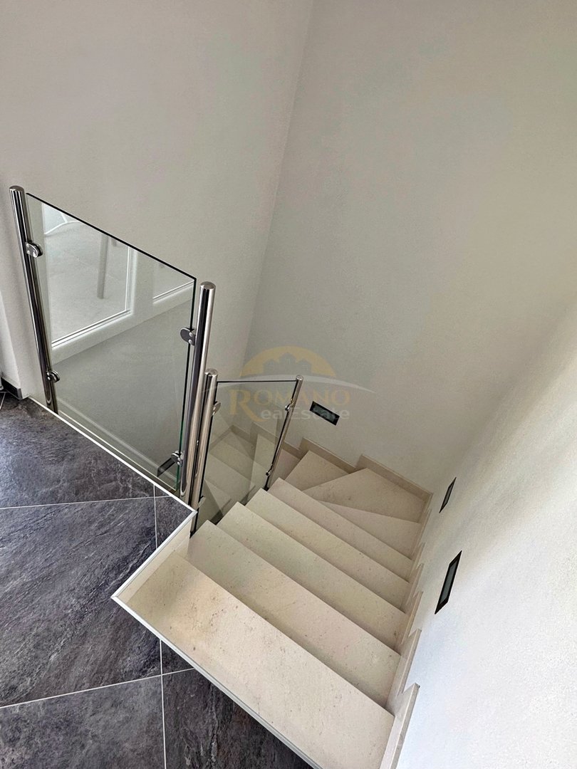 Haus Zu verkaufen - Splitsko-dalmatinska Okrug Gornji