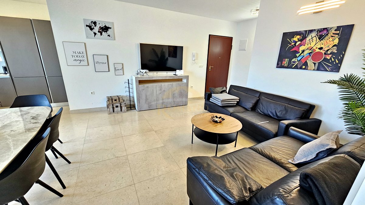 Flat For sale - Splitsko-dalmatinska Okrug Donji