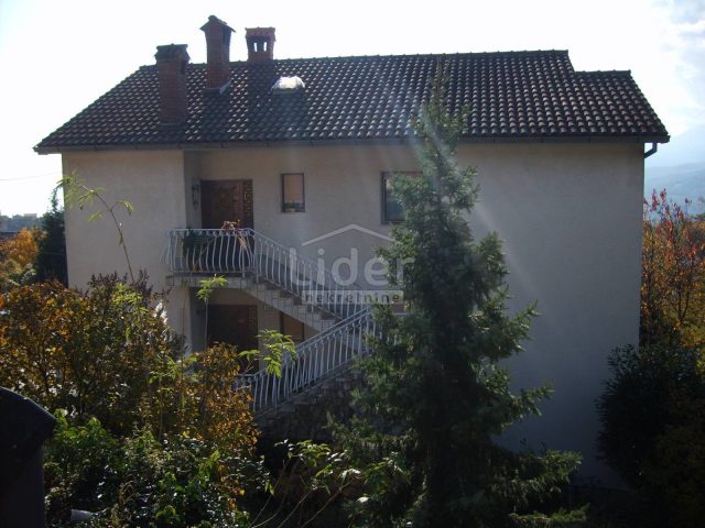 Kuća na prodaju 300 m² – Kastav