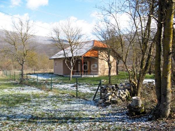 Hiša Naprodaj - Ličko-senjska Sinac