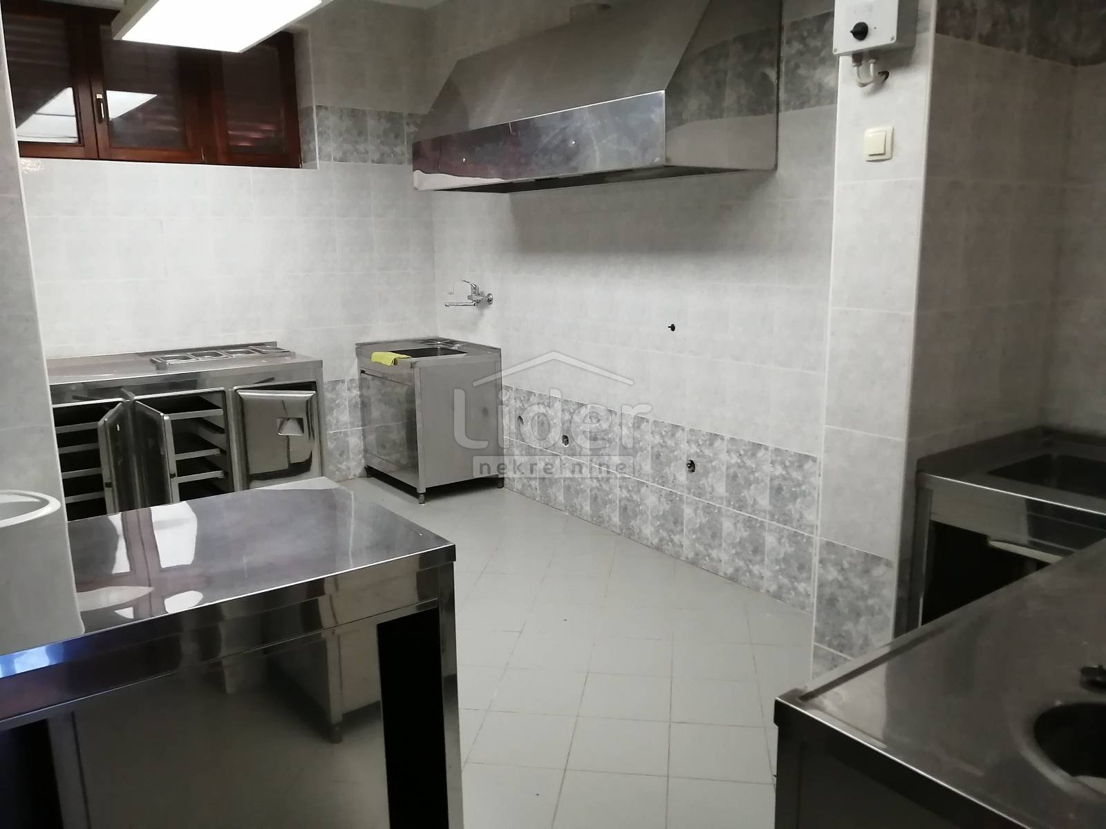 Business premises For sale - Primorsko-goranska Crikvenica
