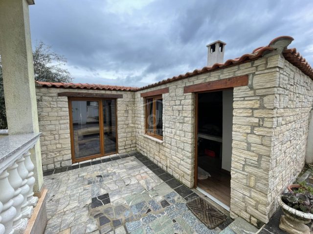 Haus Zu verkaufen - Istarska Stranići Kod Nove Vasi - foto 5/16