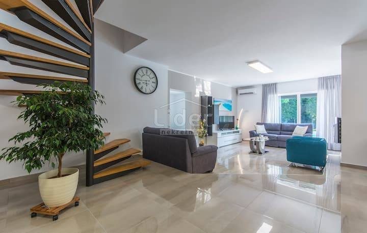 Haus Zu verkaufen - Istarska Poreč - foto 2/9