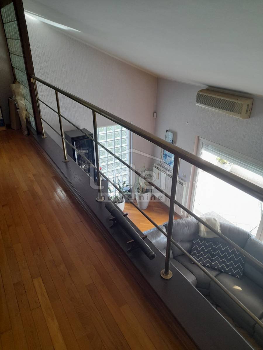 House For sale - Primorsko-goranska Škurinje