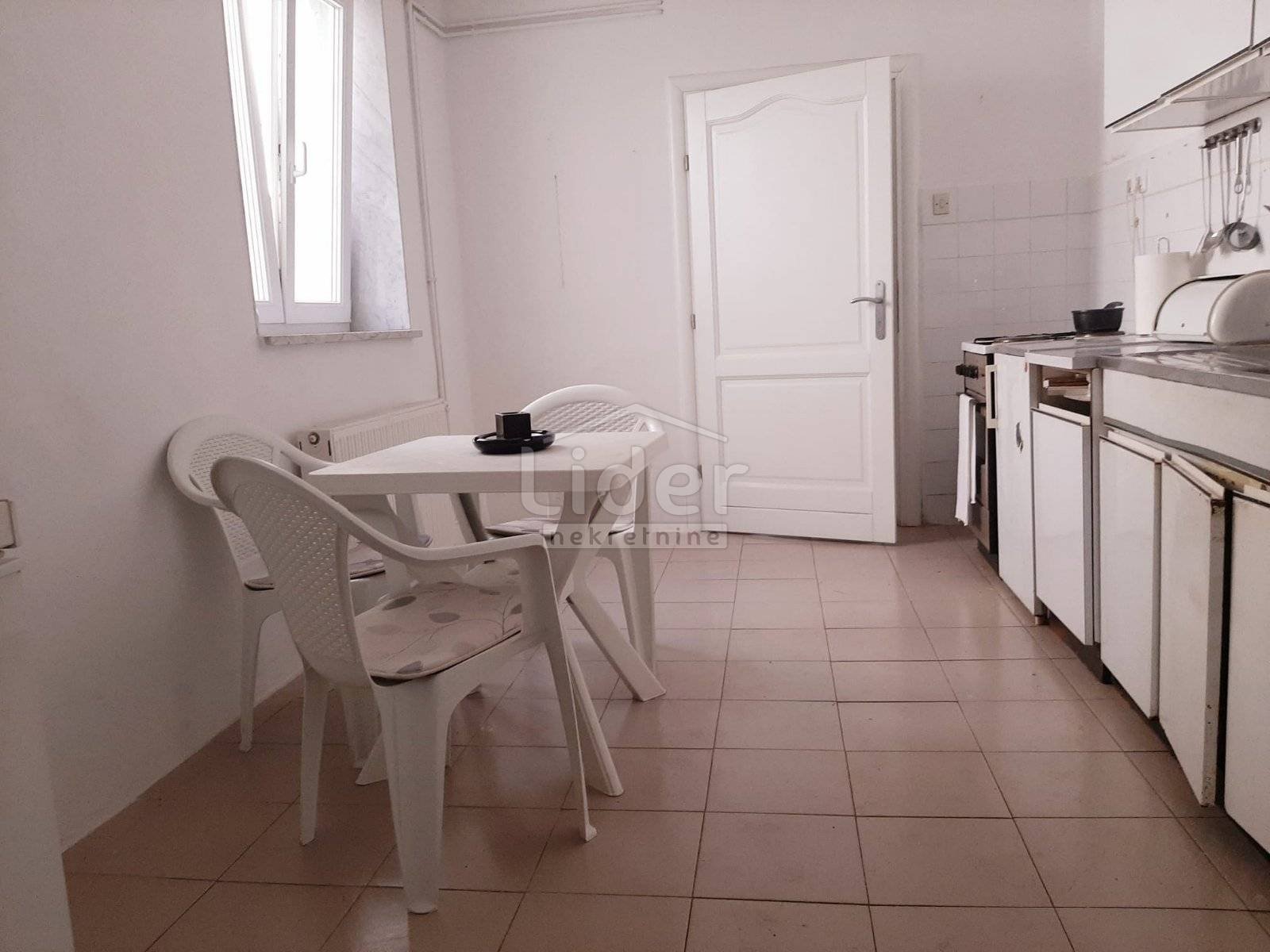 Haus Zu verkaufen - Ličko-senjska Senj