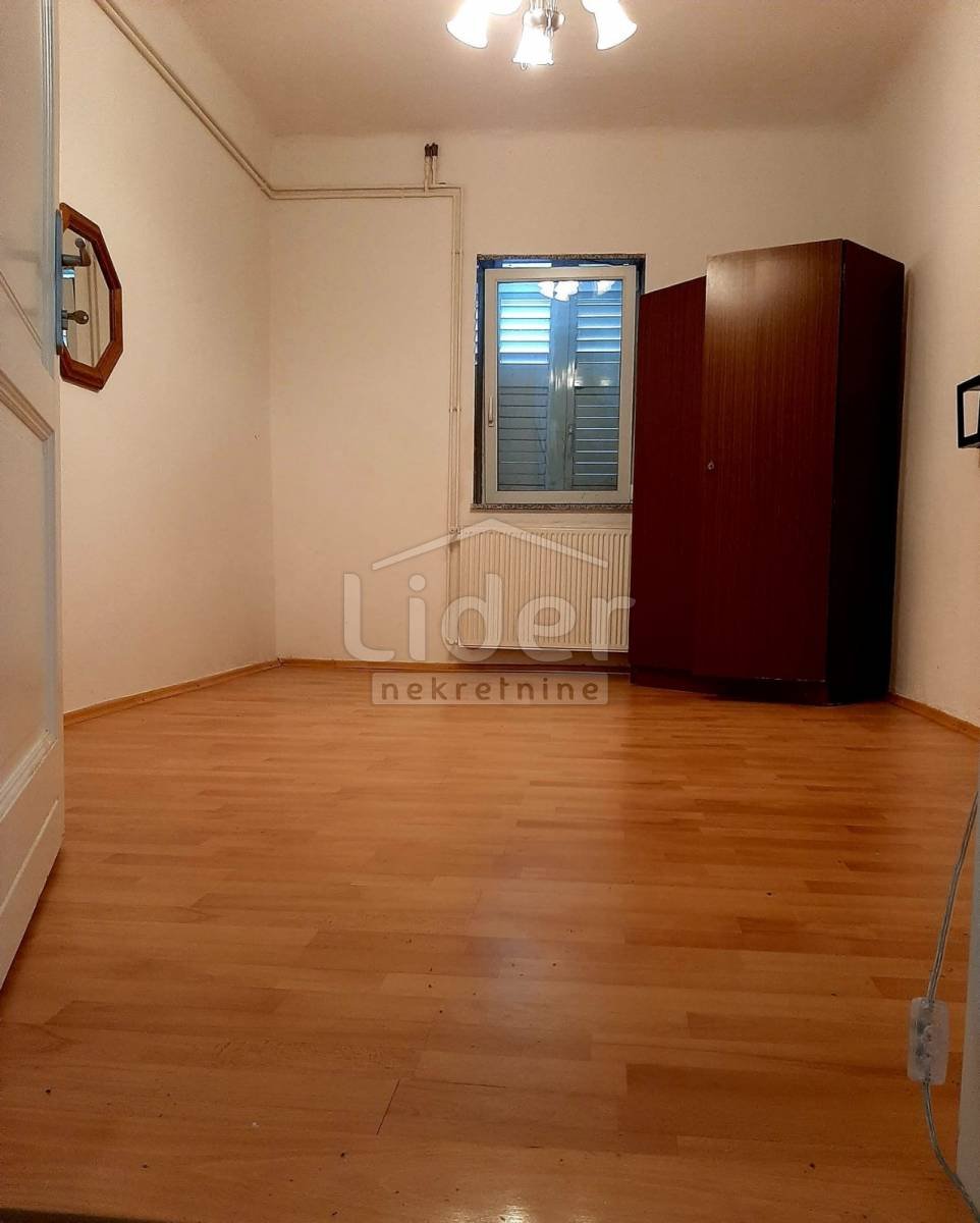 Haus Zu verkaufen - Ličko-senjska Senj