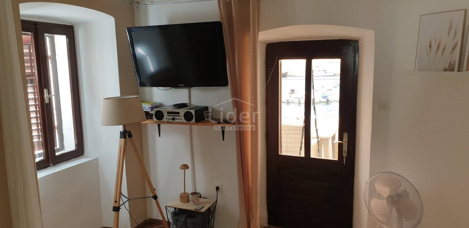 Flat For sale - Primorsko-goranska Baška