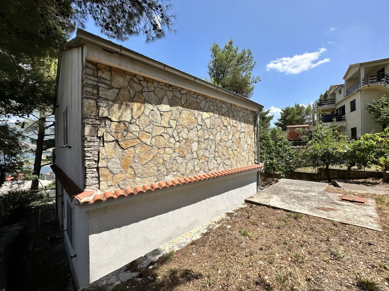 House For sale - Zadarska Donji Karin