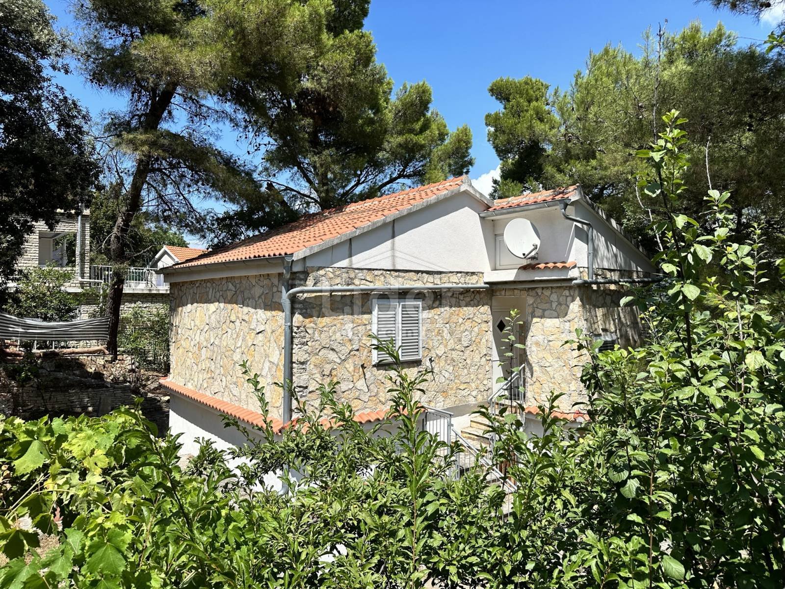 House For sale - Zadarska Donji Karin