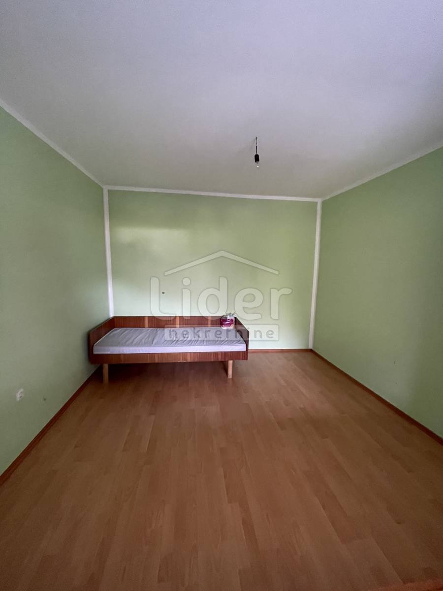 House For sale - Ličko-senjska Karlobag