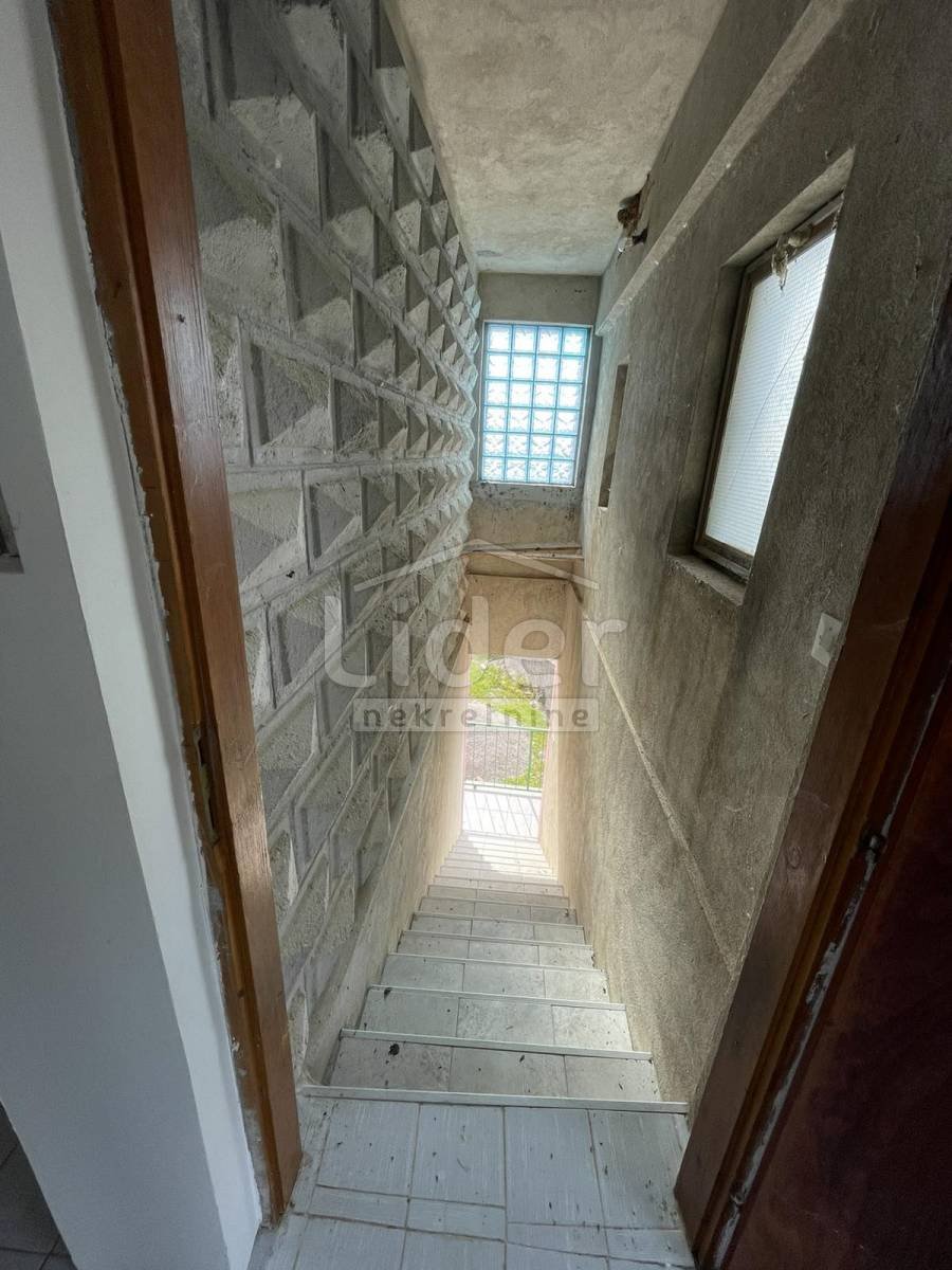 House For sale - Ličko-senjska Karlobag