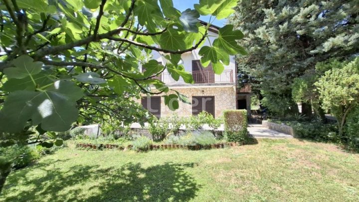 House for sale 300 m² – Vinodolska Općina