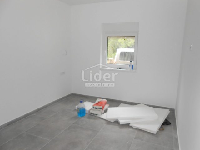 Apartmán Na predaj - Primorsko-goranska Hlapa - foto 3/4