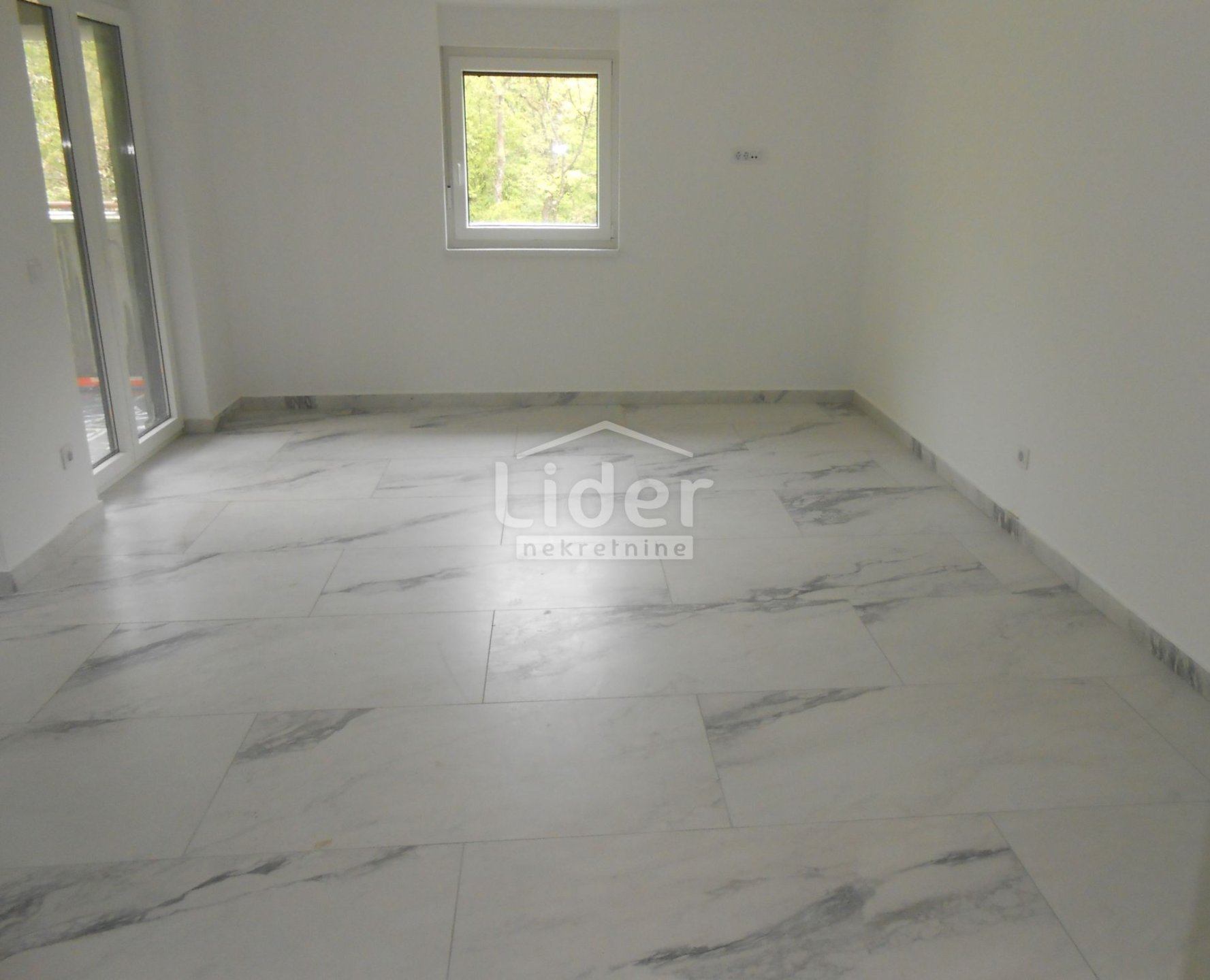 Apartmán Na predaj - Primorsko-goranska Hlapa - foto 1/6
