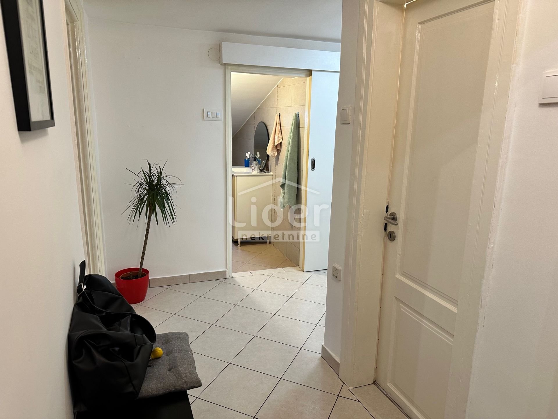 Apartment Zu vermieten - Primorsko-goranska Centar