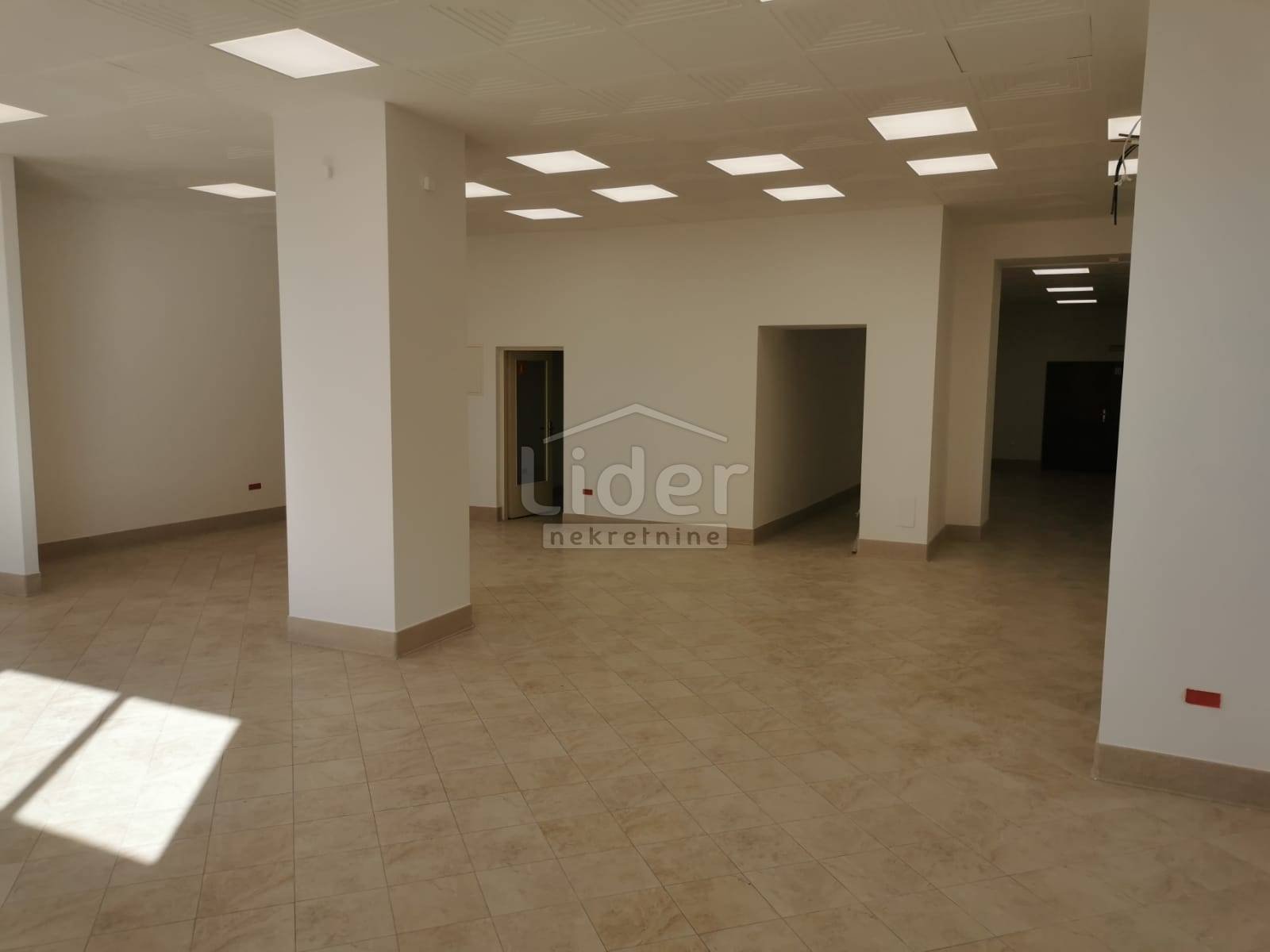 Commerciale In vendita - Primorsko-goranska Sušak