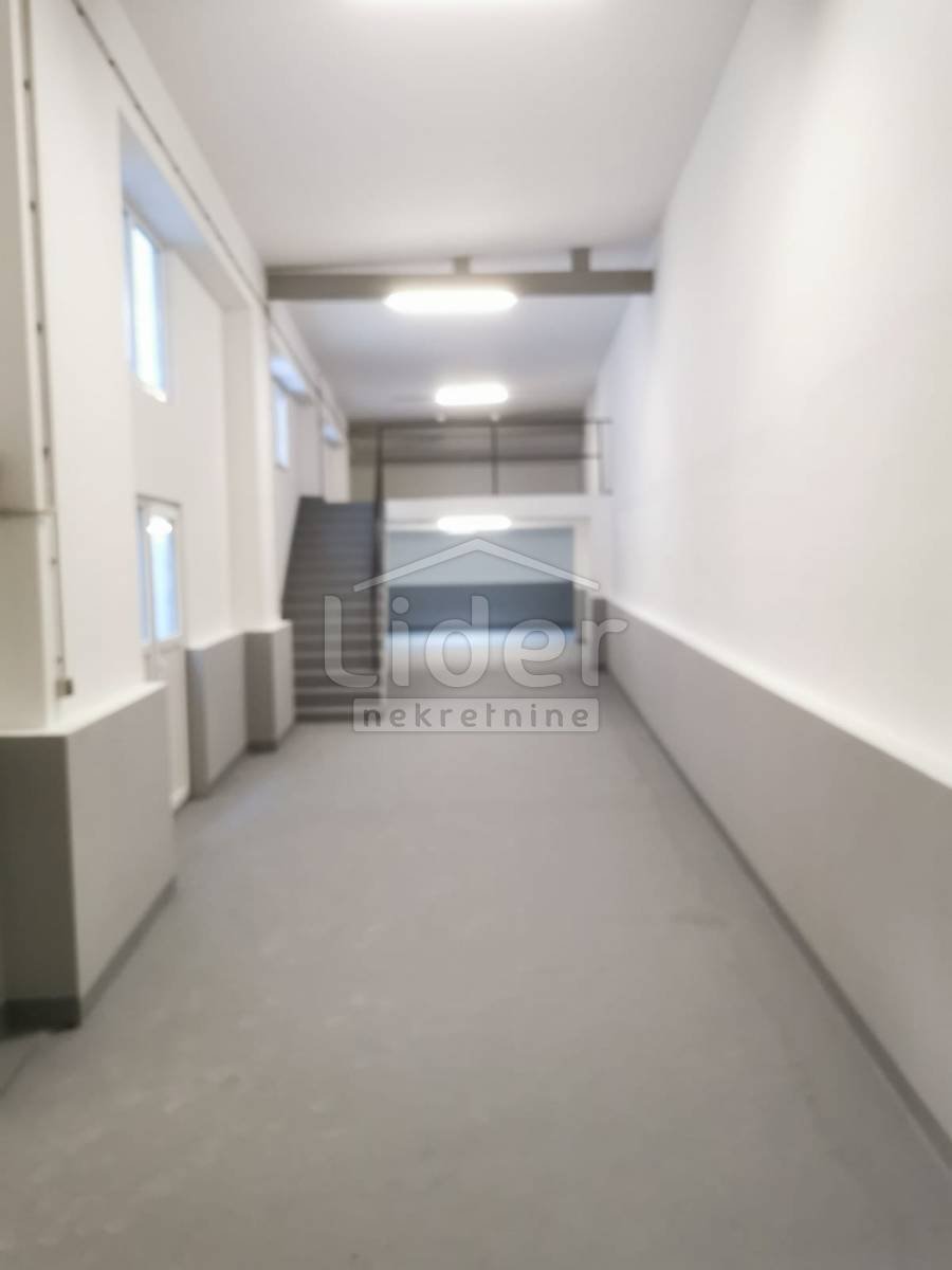 Commerciale In vendita - Primorsko-goranska Sušak