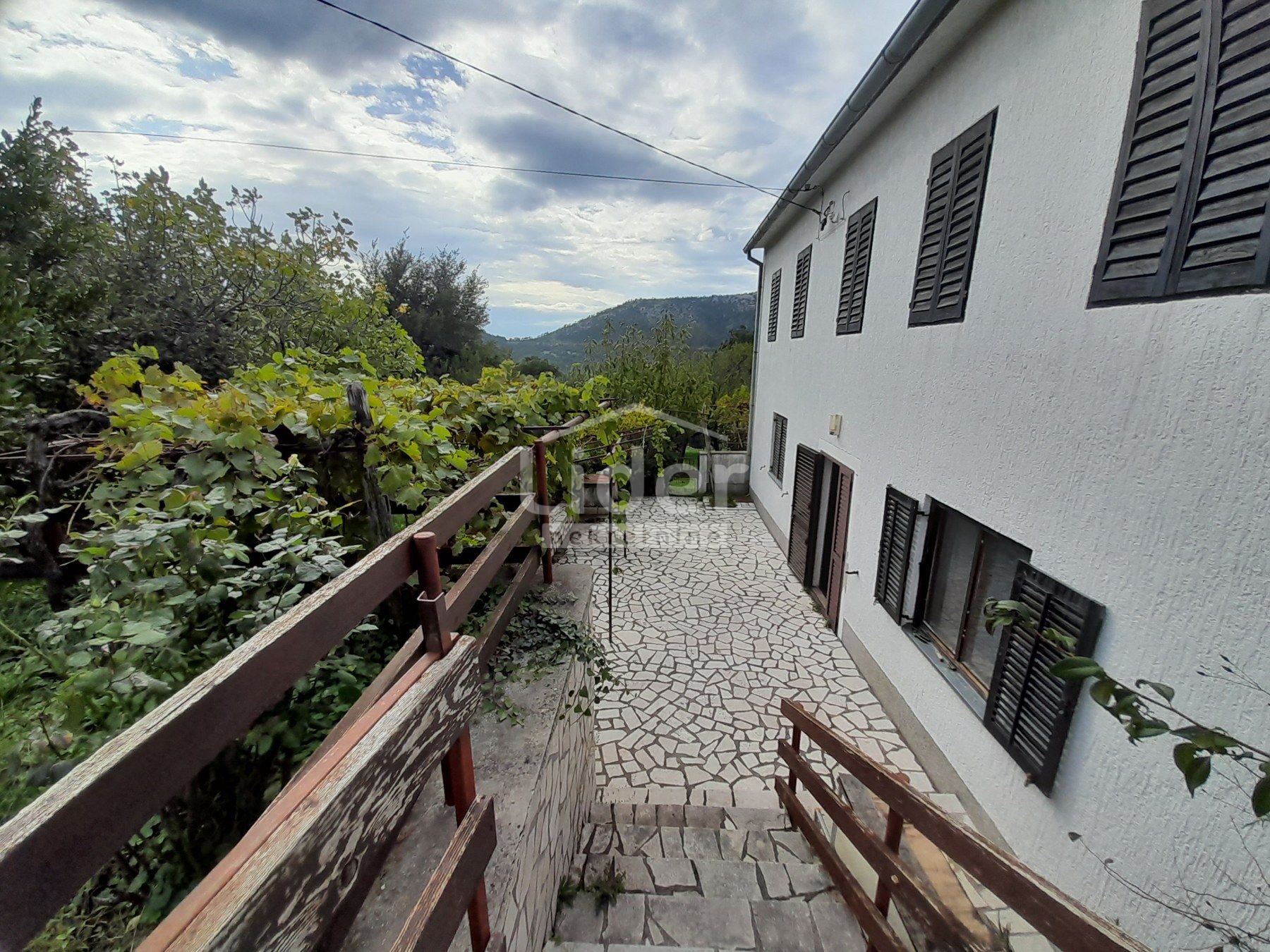 Kuća Na prodaju - Primorsko-goranska Bribir