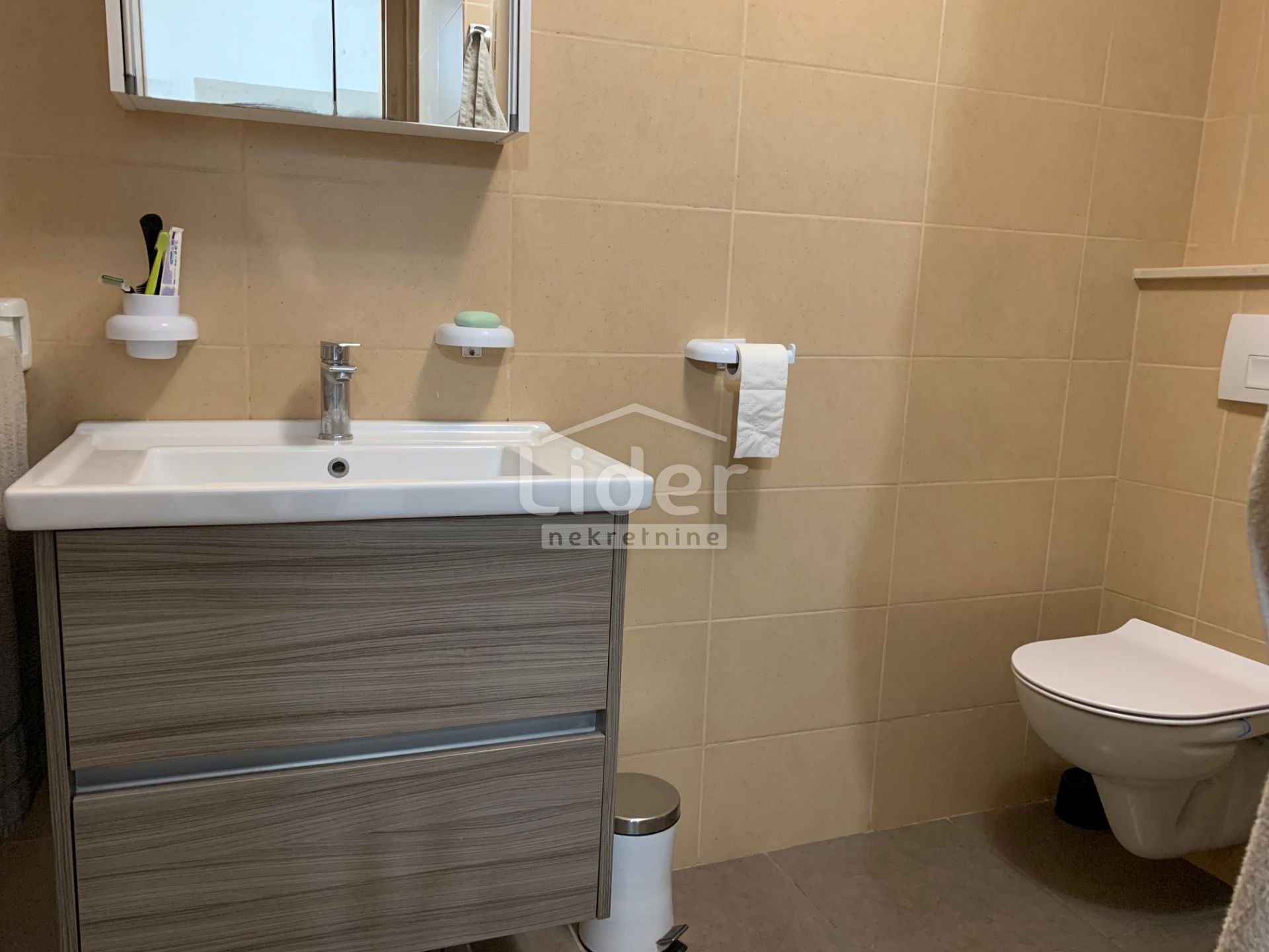 Apartmán Na predaj - Primorsko-goranska Bulevard