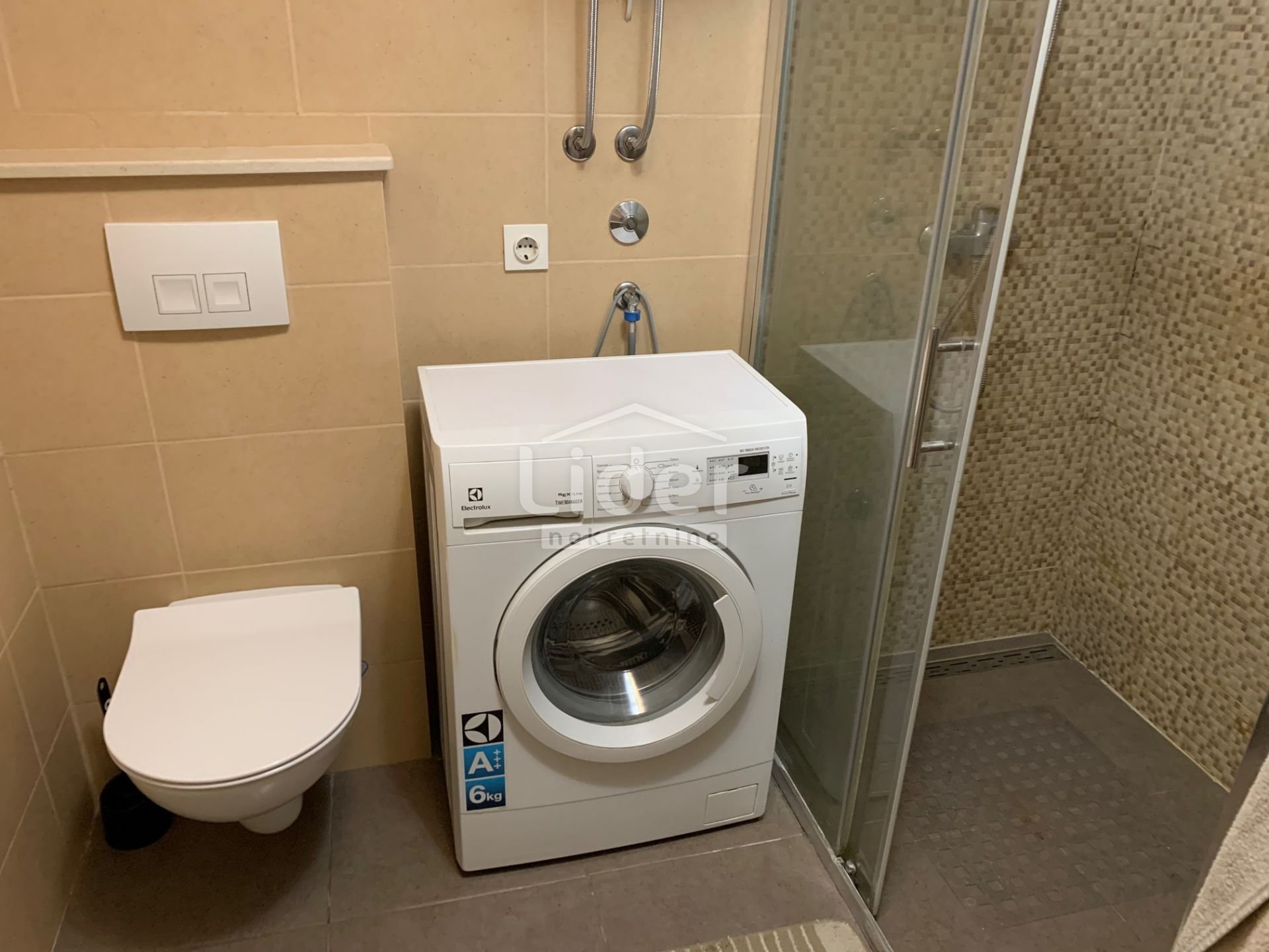 Apartmán Na predaj - Primorsko-goranska Bulevard