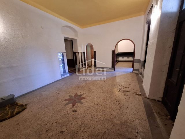 Commerciale in vendita 124 m² – Rijeka