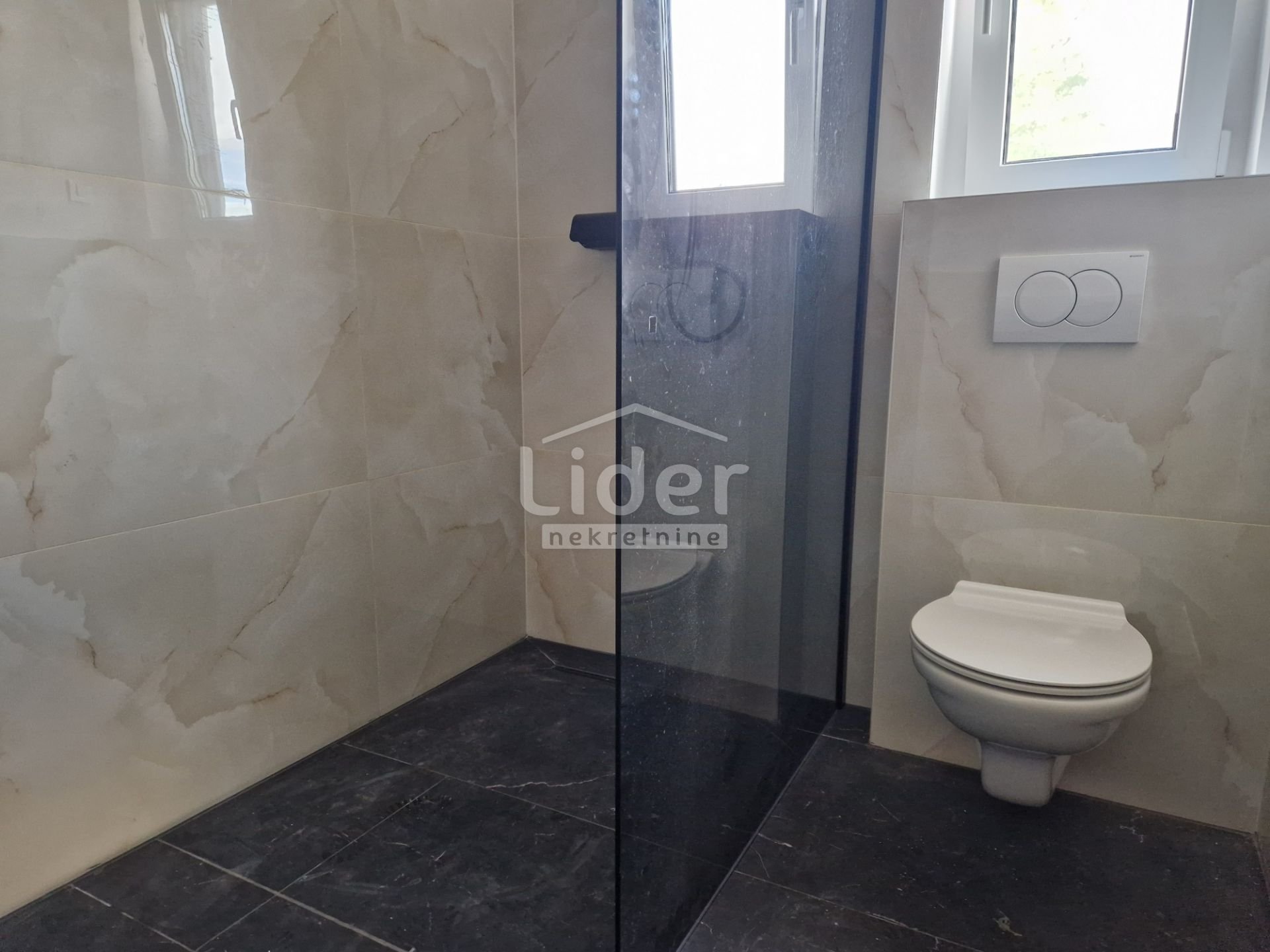 Apartmán Na predaj - Primorsko-goranska Banjol
