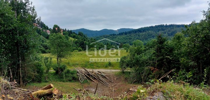 Zemljište na prodaju 1034 m² – Fužine