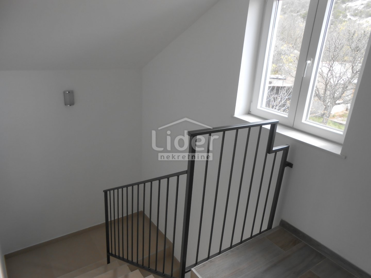 Haus Zu verkaufen - Ličko-senjska Lukovo
