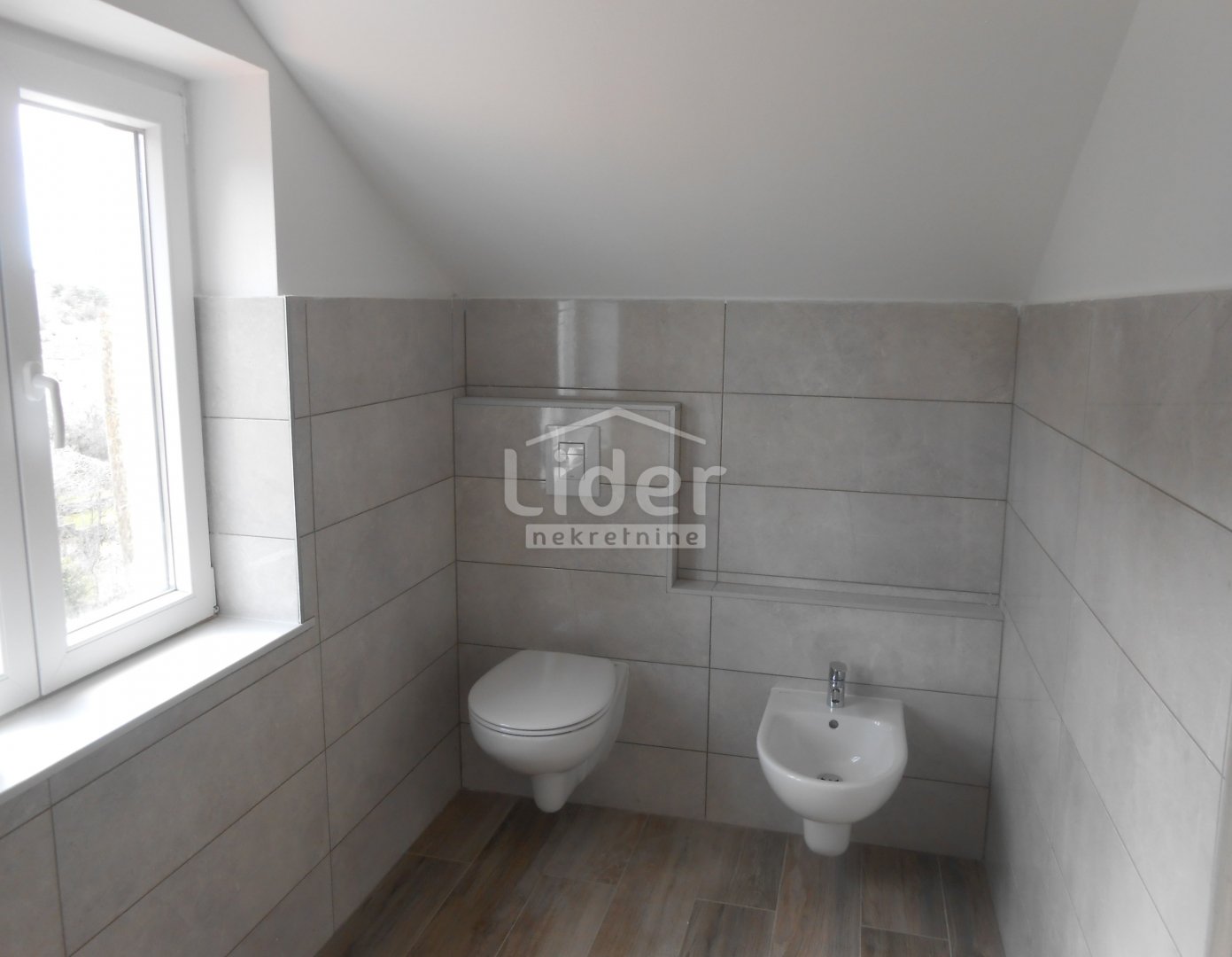 Haus Zu verkaufen - Ličko-senjska Lukovo