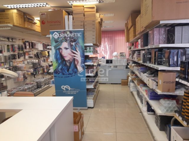 Komerčné Na predaj - Primorsko-goranska škurinje - foto 3/9