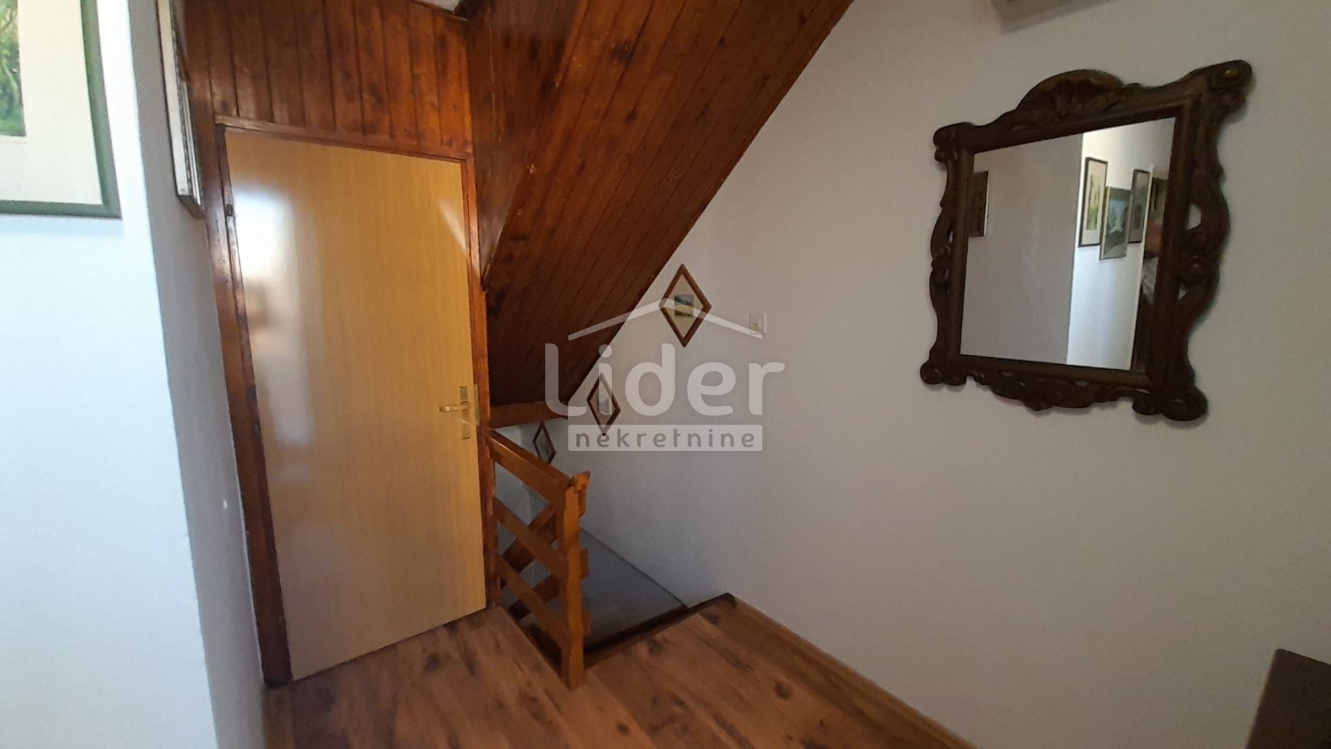 House For sale - Primorsko-goranska Omišalj