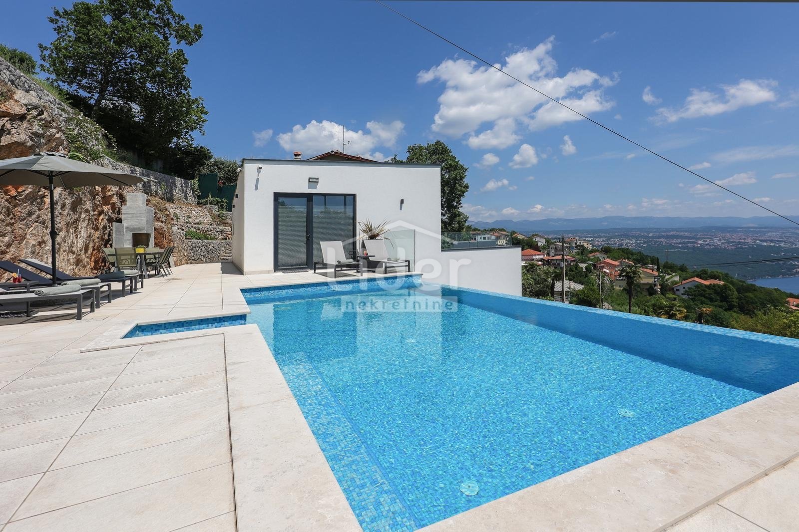 Maison À vendre - Primorsko-goranska Bregi