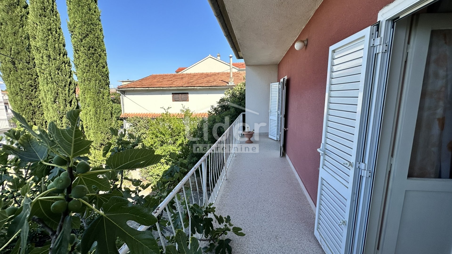 Dom Na sprzedaż - Šibensko-kninska Vodice