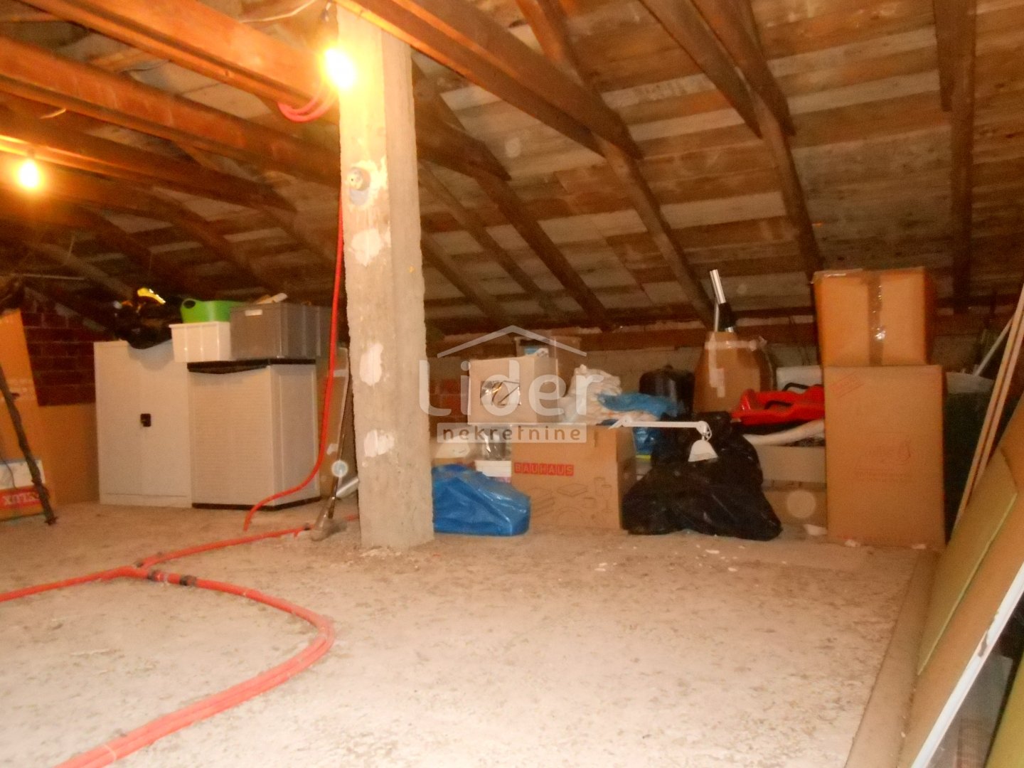House For sale - Primorsko-goranska Bulevard