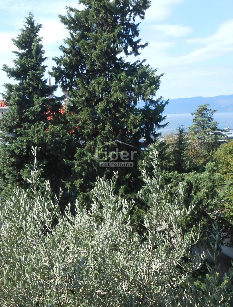 House For sale - Primorsko-goranska Bulevard
