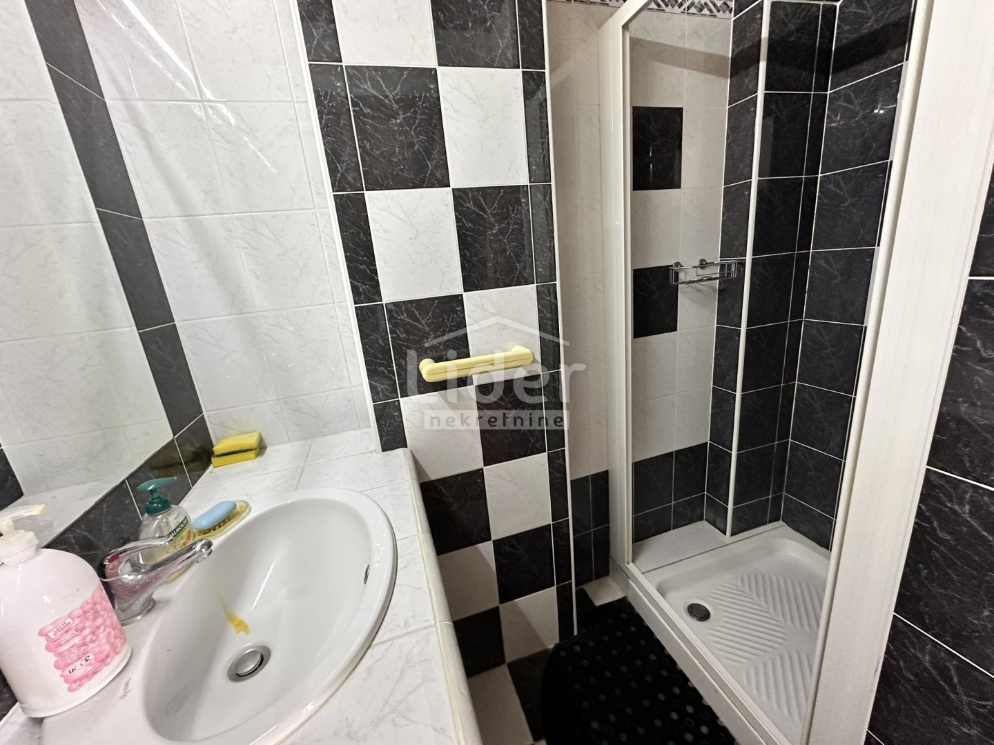 Apartment Zu verkaufen - Primorsko-goranska Donja Vežica