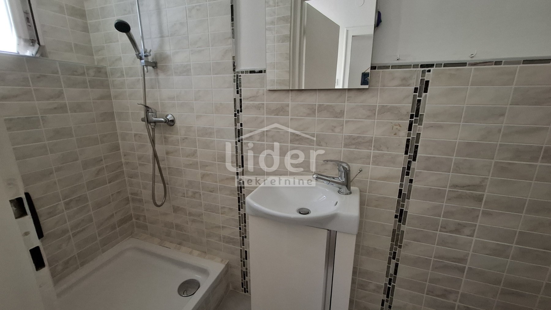 Apartma Naprodaj - Primorsko-goranska Potok