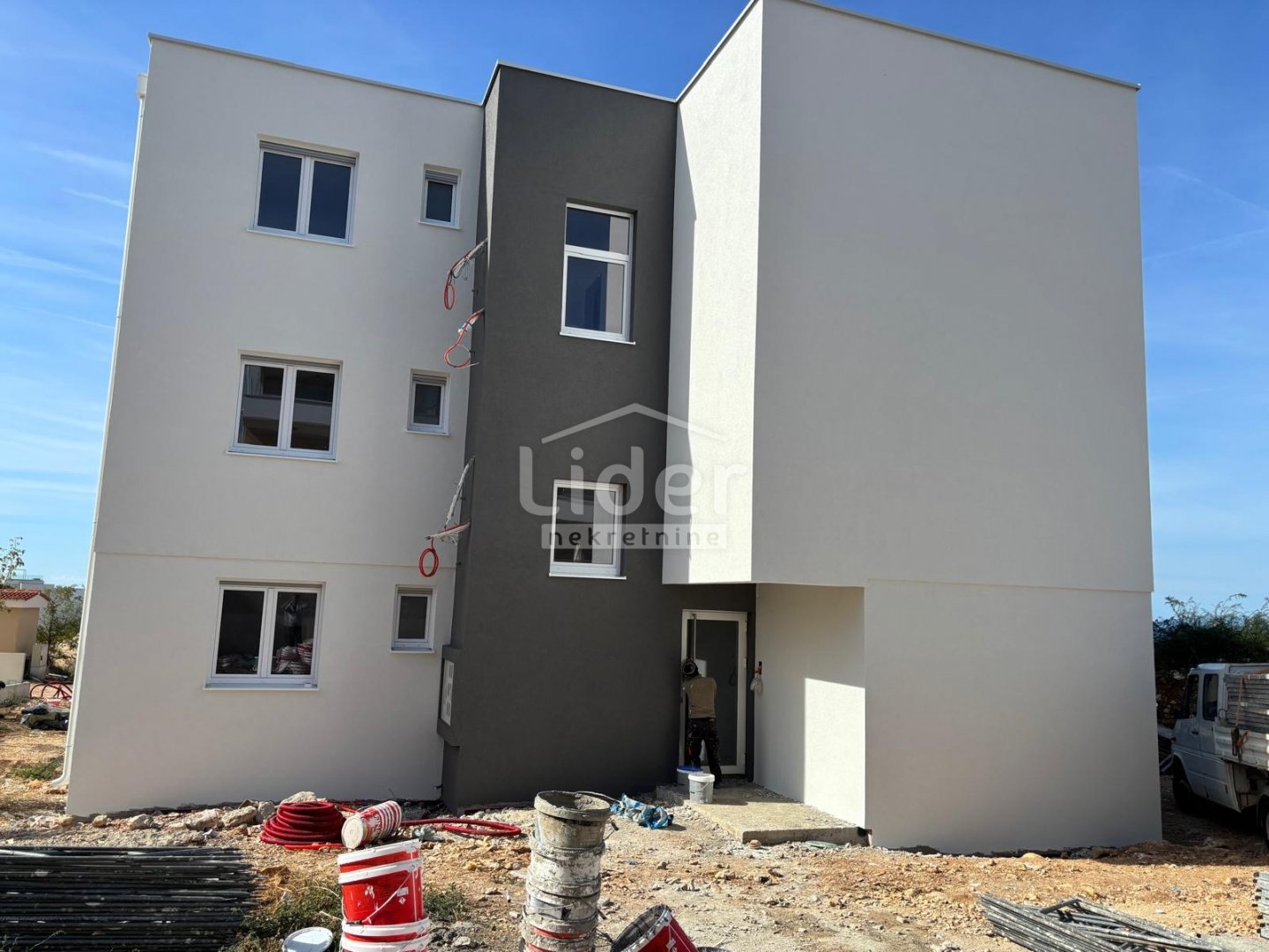 Apartma Naprodaj - Ličko-senjska Novalja
