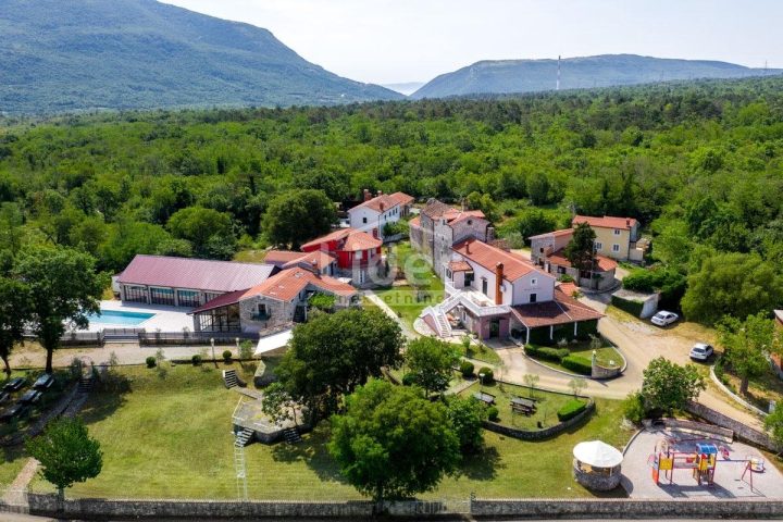 Terrain à vendre 5000 m² – Kršan
