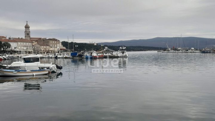 Land for sale 558 m² – Krk