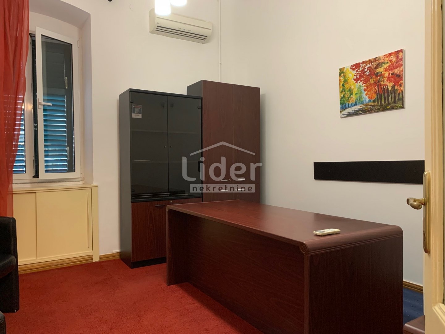Business premises For rent - Primorsko-goranska Centar