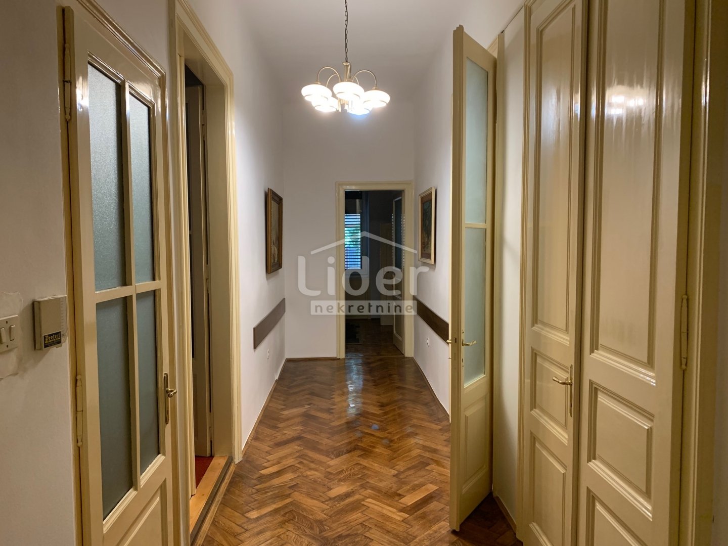 Business premises For rent - Primorsko-goranska Centar