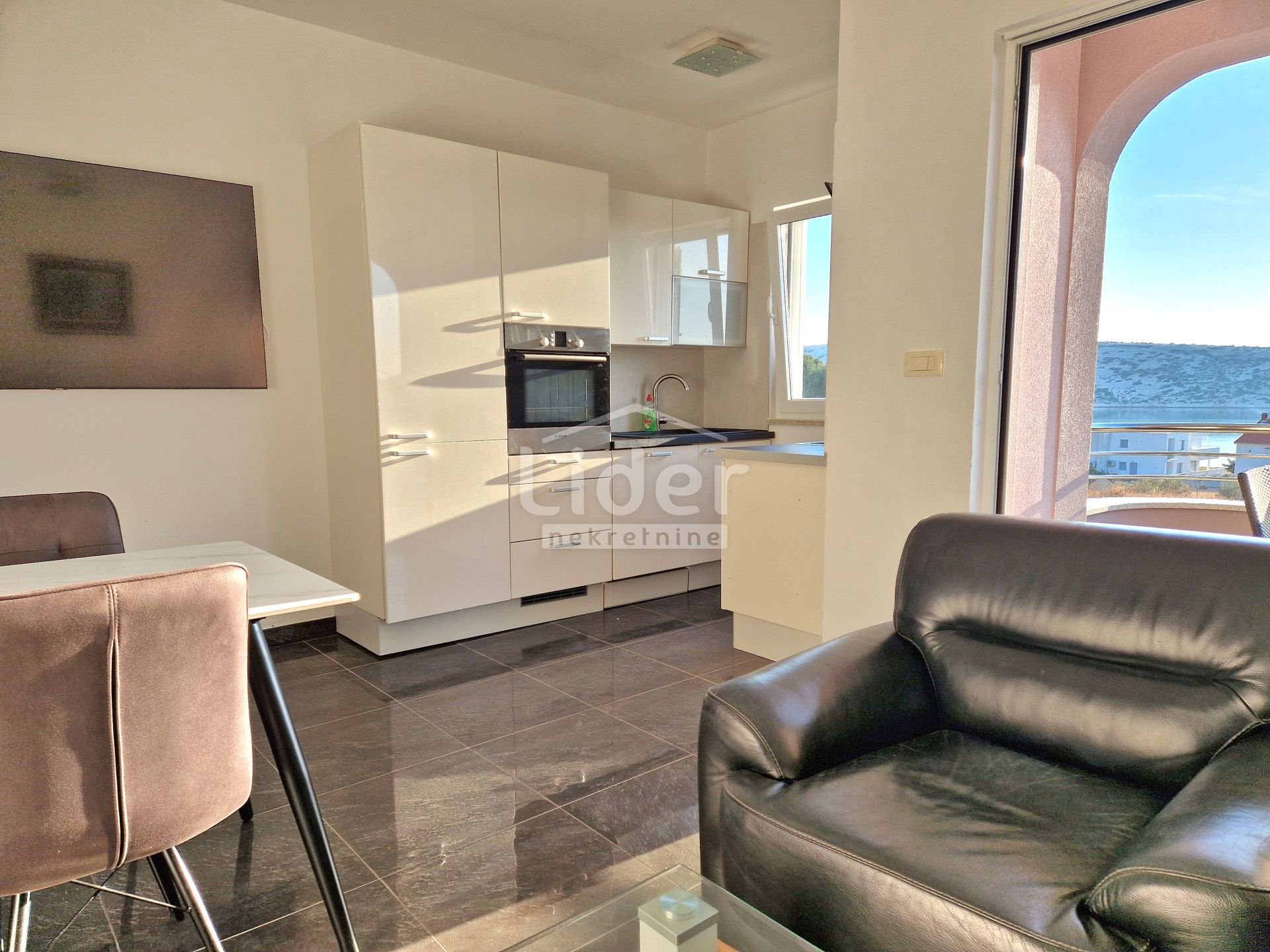 Apartment Zu verkaufen - Primorsko-goranska Barbat na Rabu