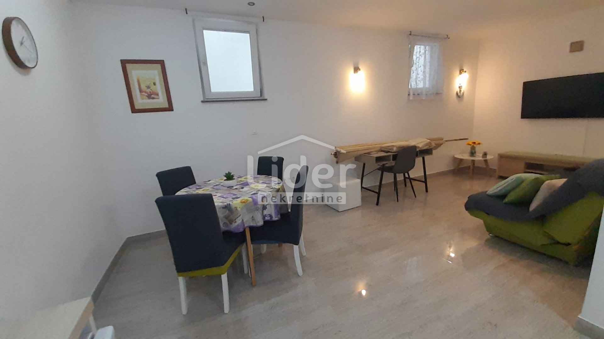 Apartmán Na predaj - Primorsko-goranska Malinska - foto 1/13