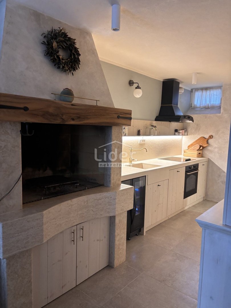 Appartement À vendre - Primorsko-goranska Omišalj
