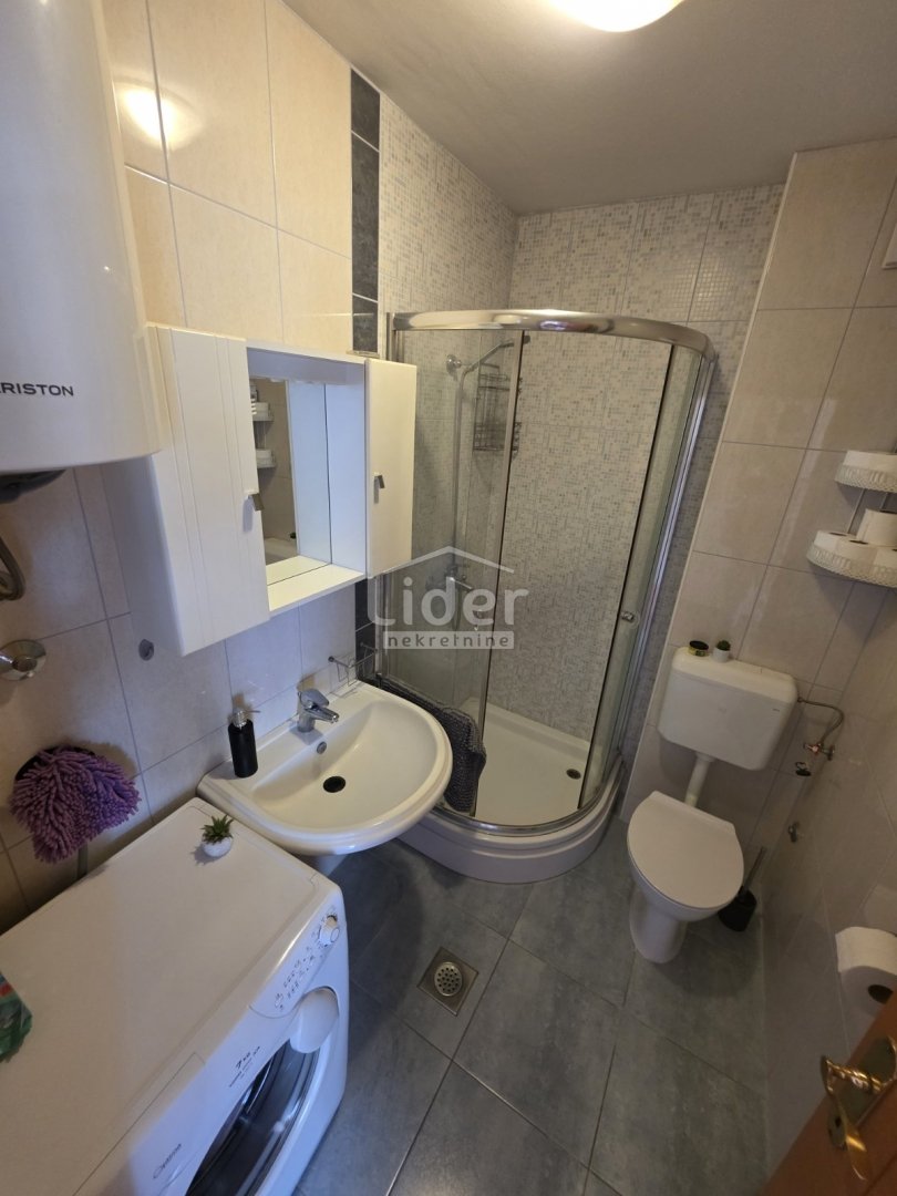 Apartmán Na predaj - Ličko-senjska Novalja